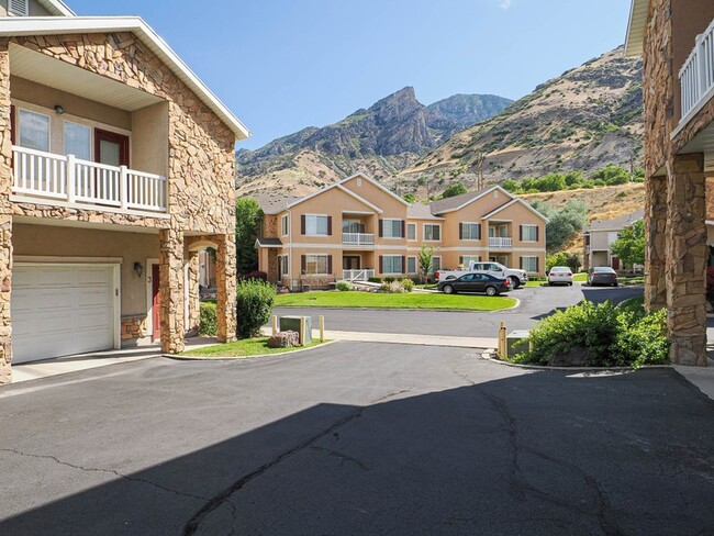 Photo - 1138 Meadow Fork Rd Unit Apt 7