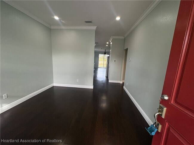 Photo - 5548 Castania Dr