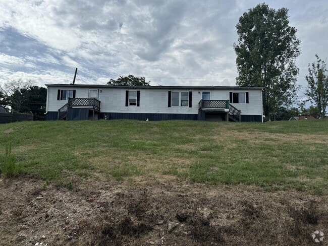 Building Photo - 627 Flinn Ave Rental