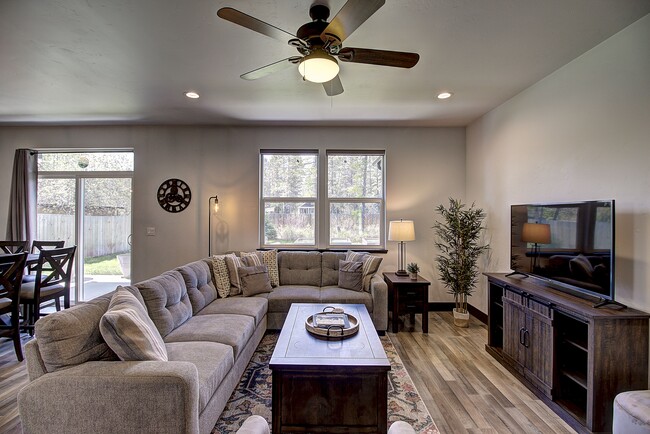 Photo - 108 Antelope Trl