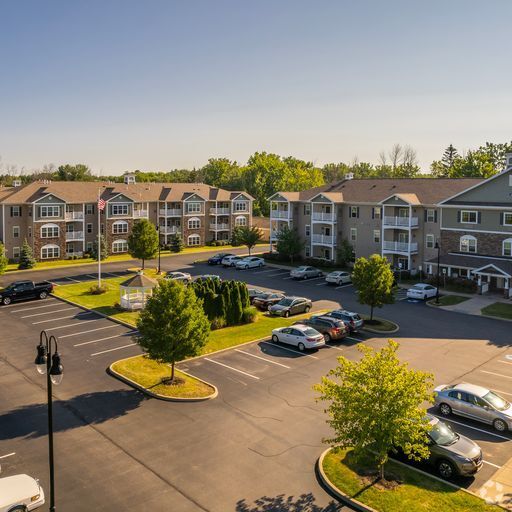Building Photo - Legends at North Ponds Rental