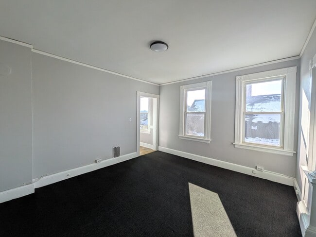 Photo - 112 Ansonia Unit 3