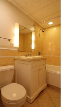 Photo - 50 Winchester St Unidad 304