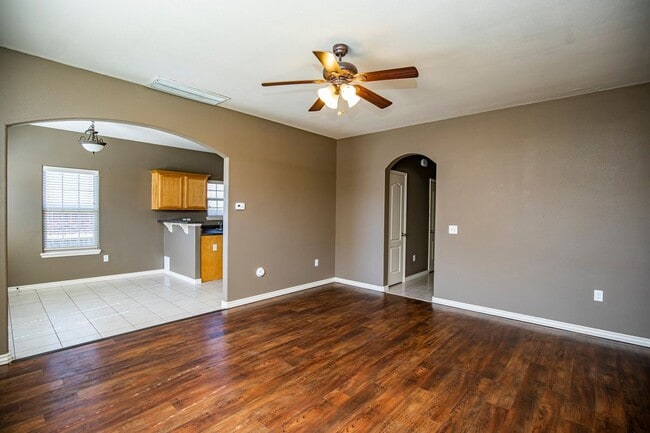 Photo - ***298 Copper Oaks***