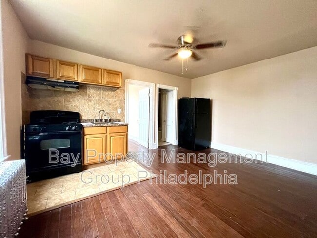 Building Photo - 161 W Olney Ave Unit 2R Rental