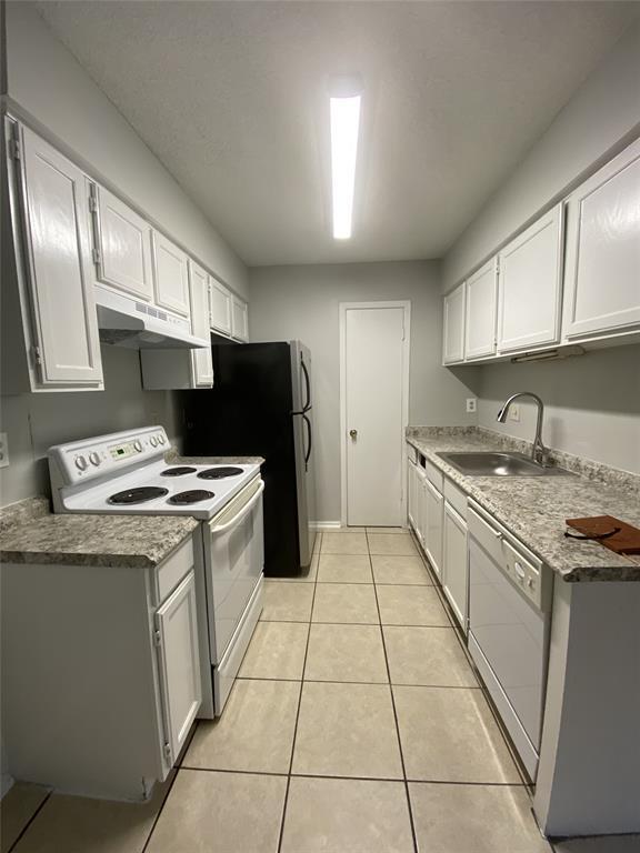 Building Photo - 2602 Aftonshire Wy