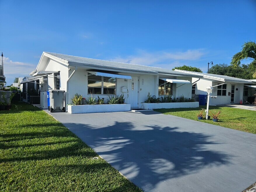 141 NW 28th St