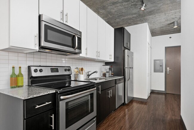 JeffJack Apartments