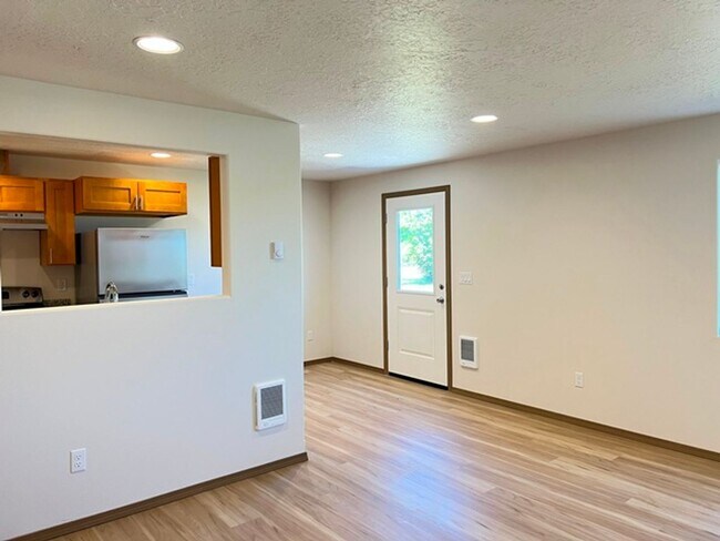 Photo - try32 Unit 389