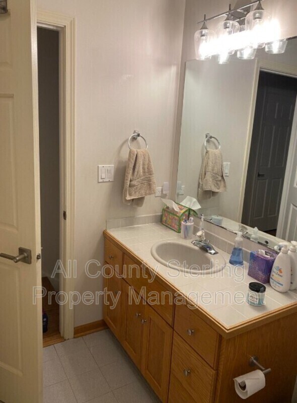 Photo - 589 SE St Johns St