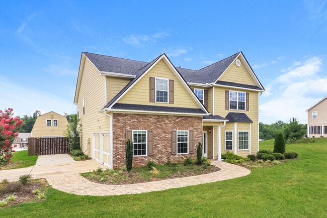 Photo - 6013 Locklear Way