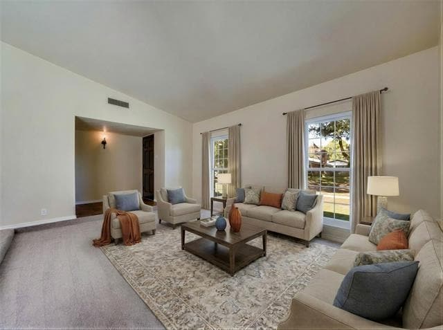 Photo - 5044 Brandenburg Ln