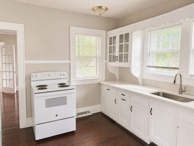 Photo - 513 Alamance Rd