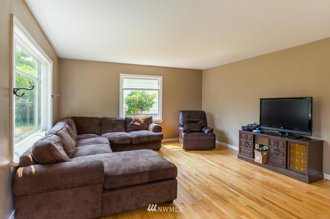 Photo - Live 5-Minutes from WWU — Roommate-Friendly Home Near Downtown Bellingham