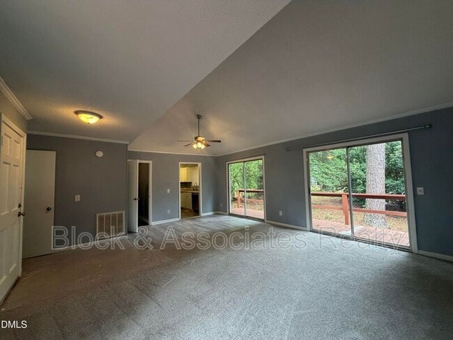 Photo - 378 Kittery Point Ln