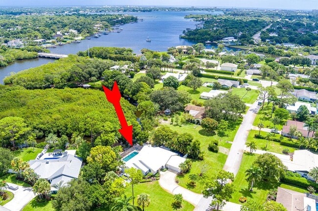 Photo - 17982 Tidewater Cir