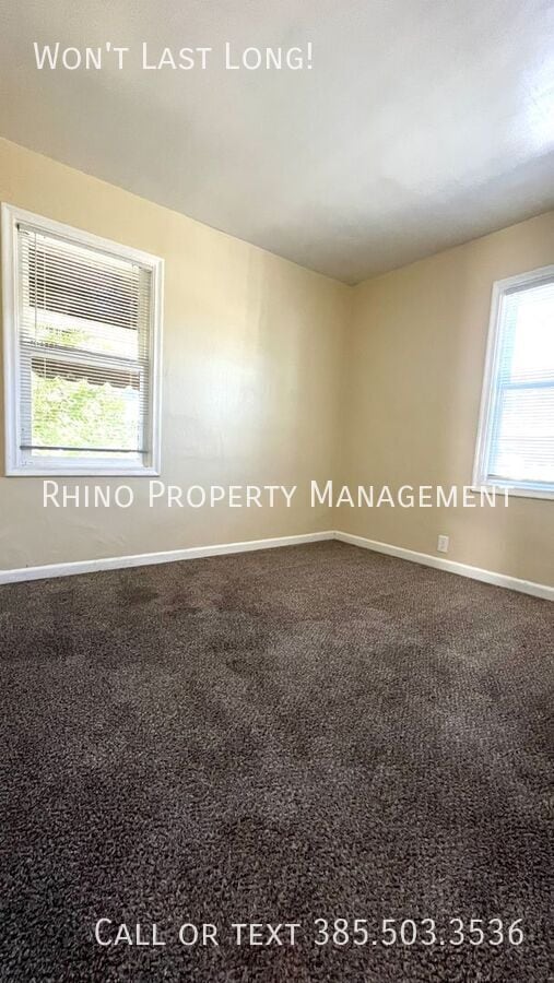 Photo - 3353 Porter Ave