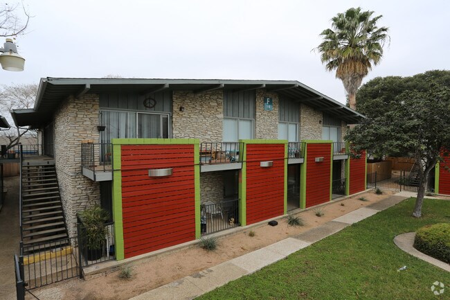 Heights at 515 - Heights at 515