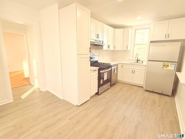 Photo - 11 Starr Ave Unit 1st Fl