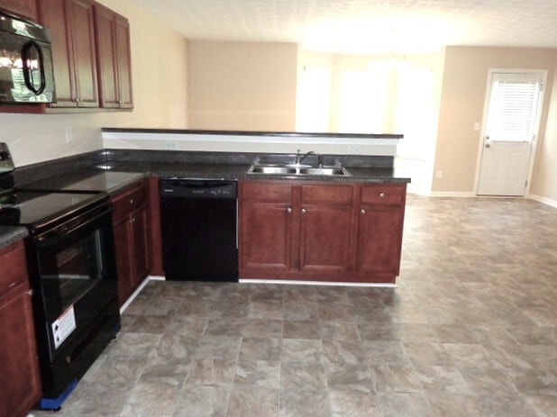 Photo - 3705 Sidda Way