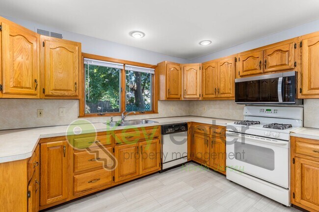 355 Watchung Ave
