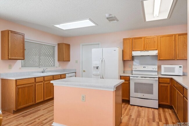 Photo - 9622 Alexa Pl