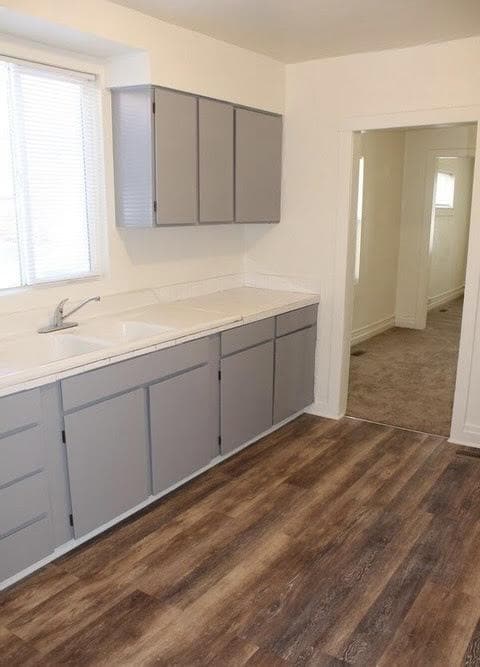 Kitchen 02 - 1000 S Denver St Unidad 111