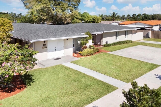 Photo - 7875 SW 12th St Unit 0