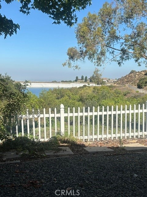 Building Photo - 7083 E Shorecrest Dr