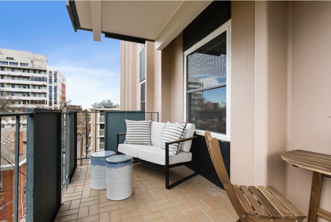 Photo - 1265 Race St Unidad 505