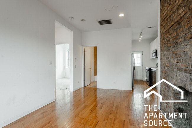 Photo - 1212 W Foster Ave Unit 3B