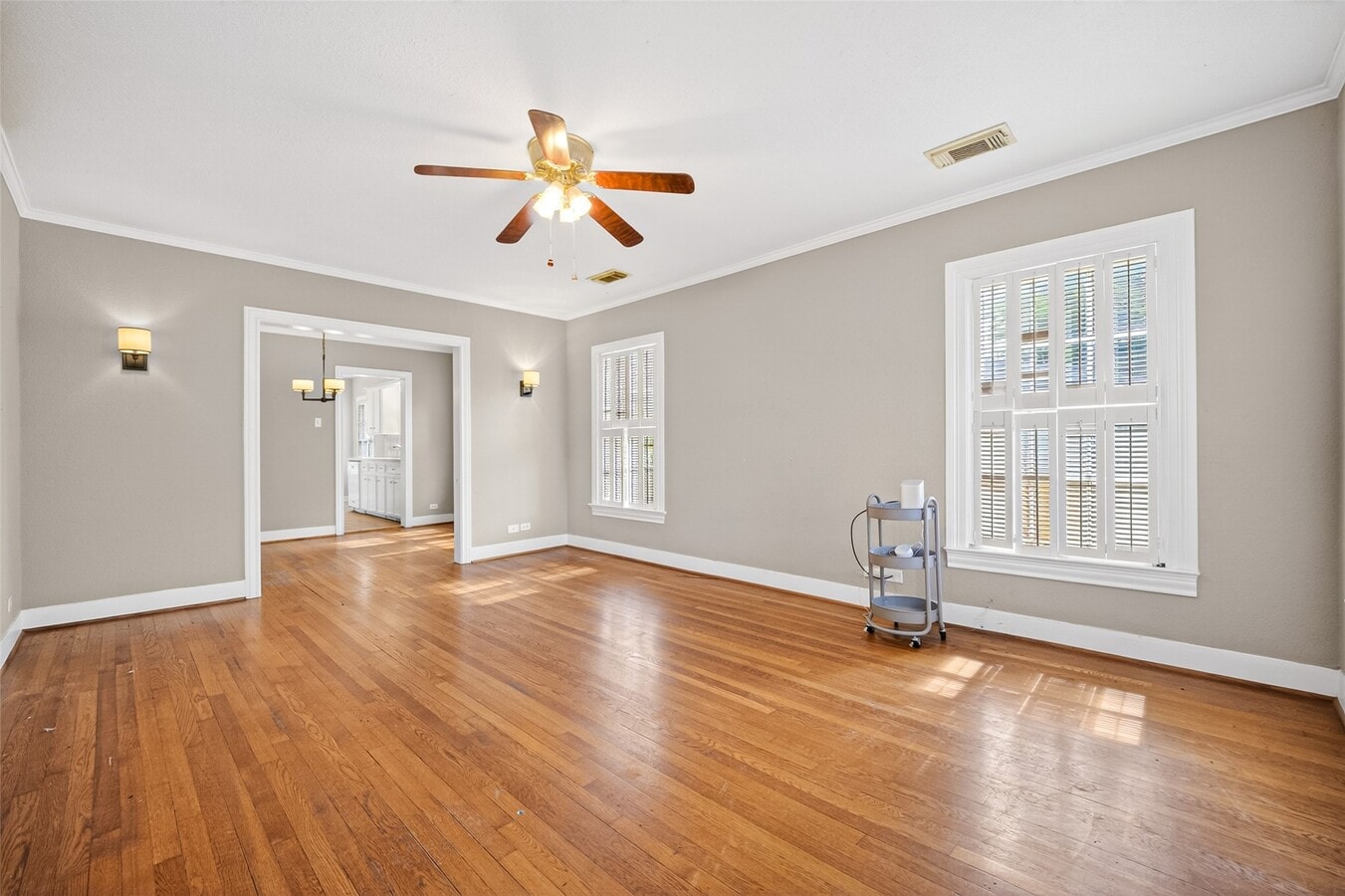 Photo - 1210 Shearn St