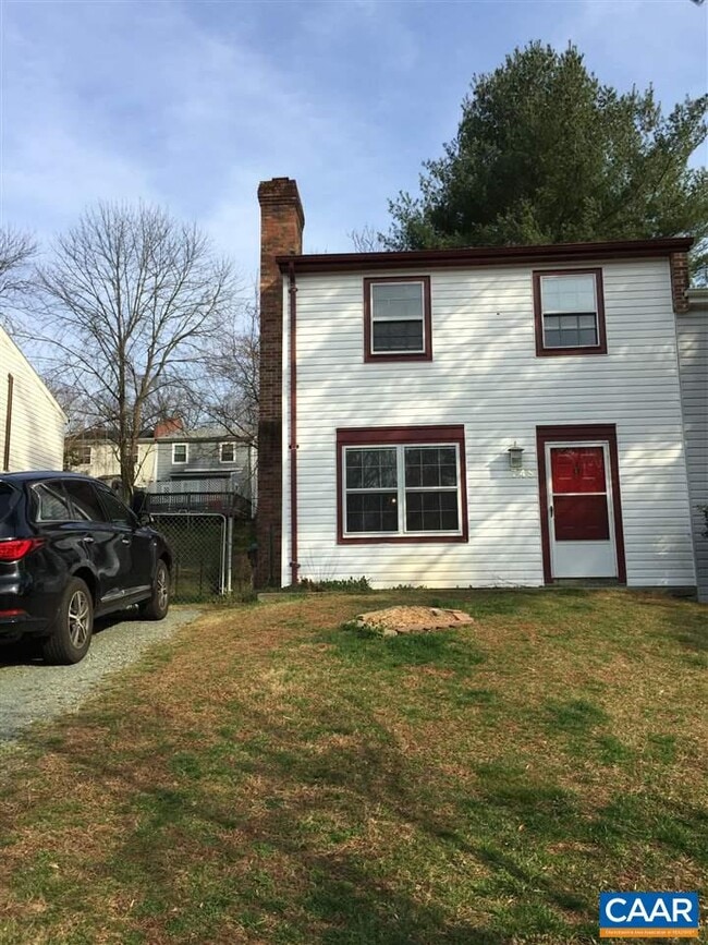 Building Photo - 748 Orangedale Ave