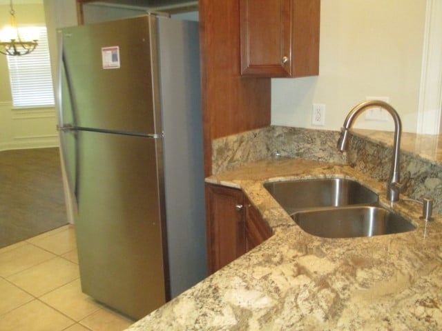 Photo - 714 Dove Creek Cir