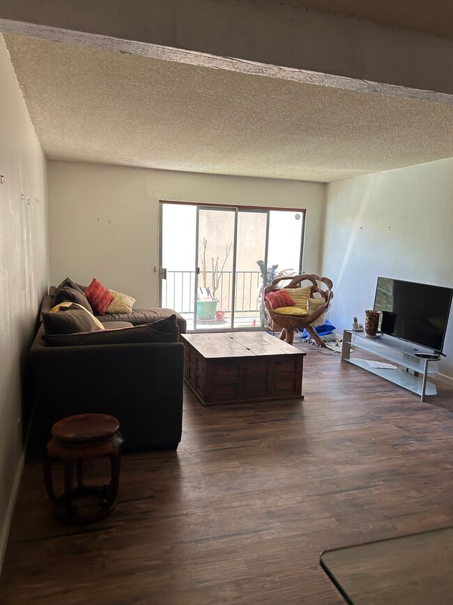 Living room - 5460 White Oak Ave Unit J203