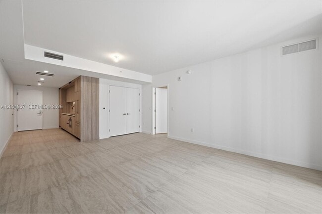 Photo - 77 SE 5th St Unit 2614