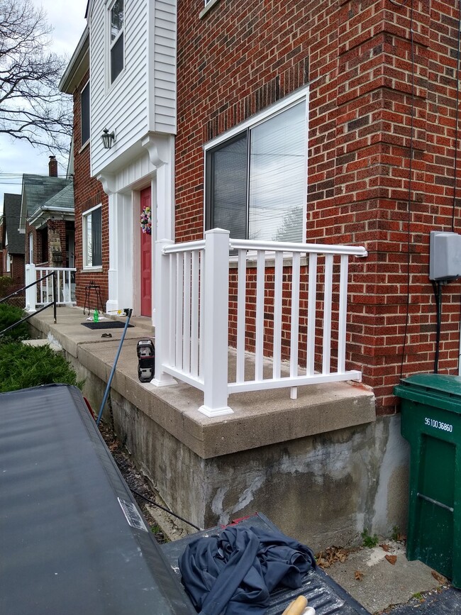 Barandillas de seguridad - 4753 Rapid Run Rd Unidad Apt 4