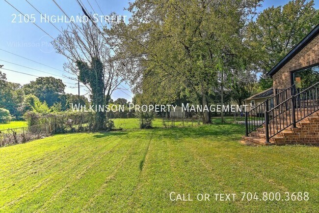 Photo - 2105 Highland St