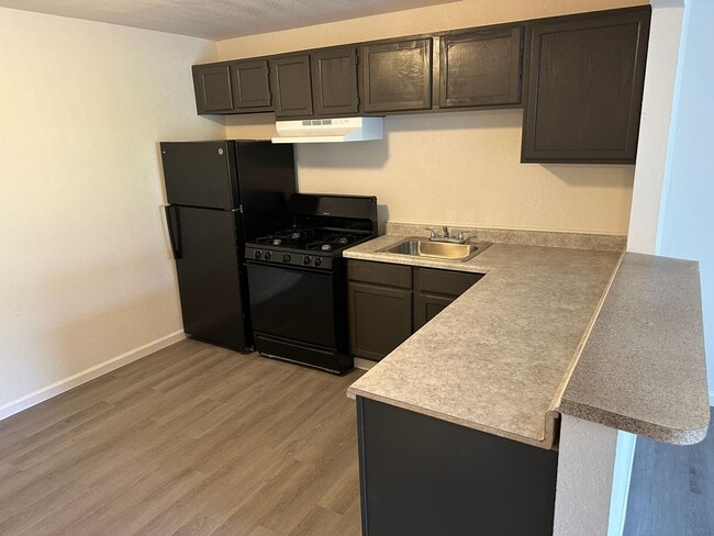 Rivertrail Apartments