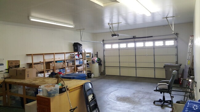Building Photo - 1941 w placer creek ct Rental
