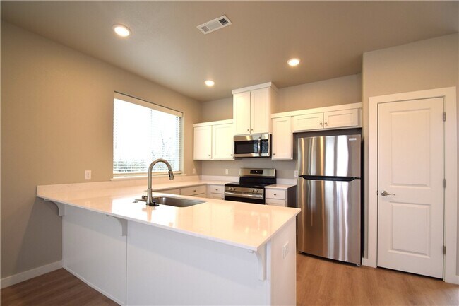 Photo - 1804 SW Casuarina Dr