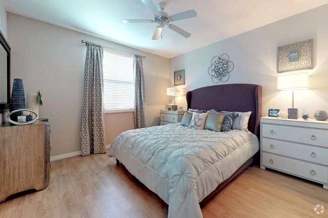 3HAB, 2.5BA - 1,421 ft² - Catalina