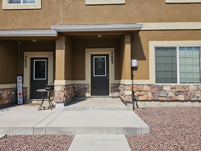 Building Photo - 7662 Jack Pne Grv Rental
