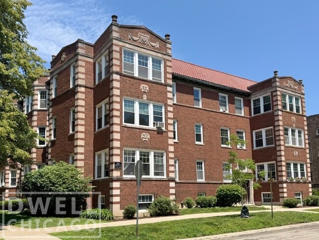 321 Kedzie St Unit 3