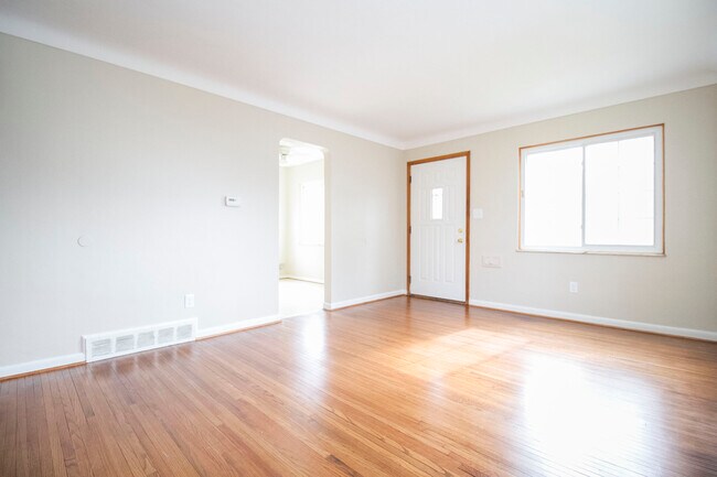 Photo - 25 Willamont Rd