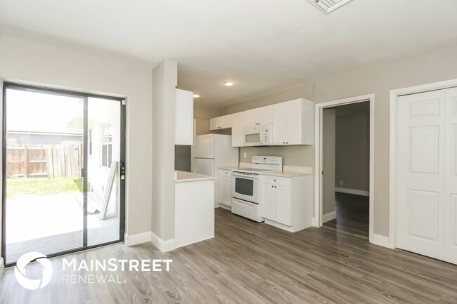 Photo - 1377 NW 55th Ave