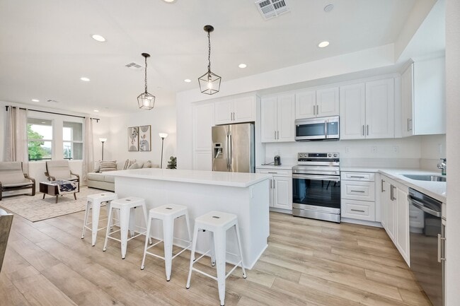 Photo - 8383 Tahoe St