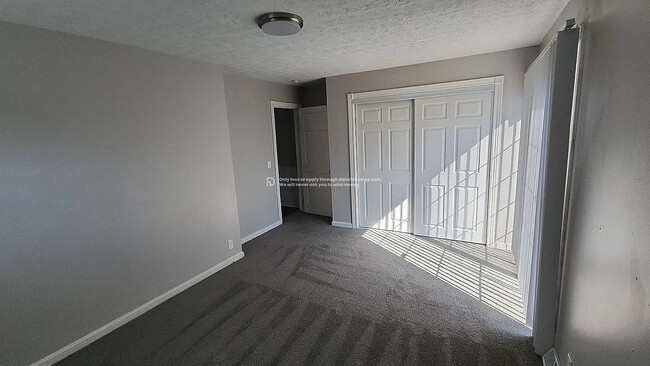 Photo - 2522 E 33rd St