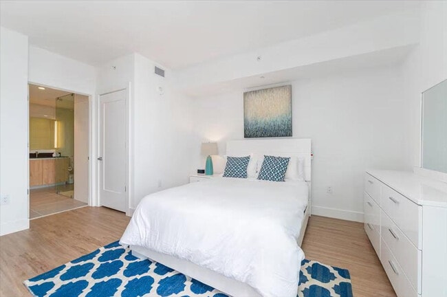 460 NE 5th St Unidad SI ID1343796P