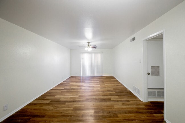 Photo - Siesta Gardens